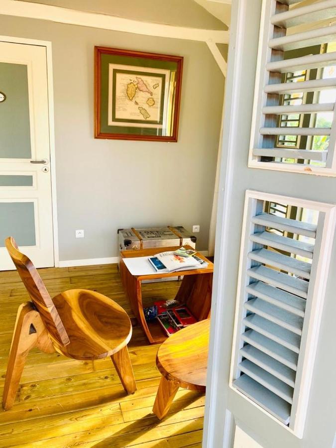 Habitation Baliache - Maison Creole Avec Jardin Privatif, Plage A 200M Deshaies Ngoại thất bức ảnh